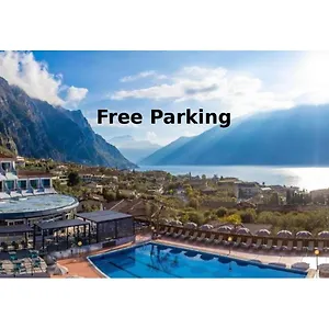 Aria Life 4*, Limone sul Garda Itália